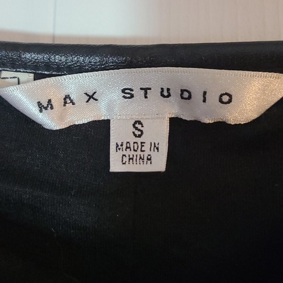 Max Studio pleather miniskirt - Picture 4 of 7